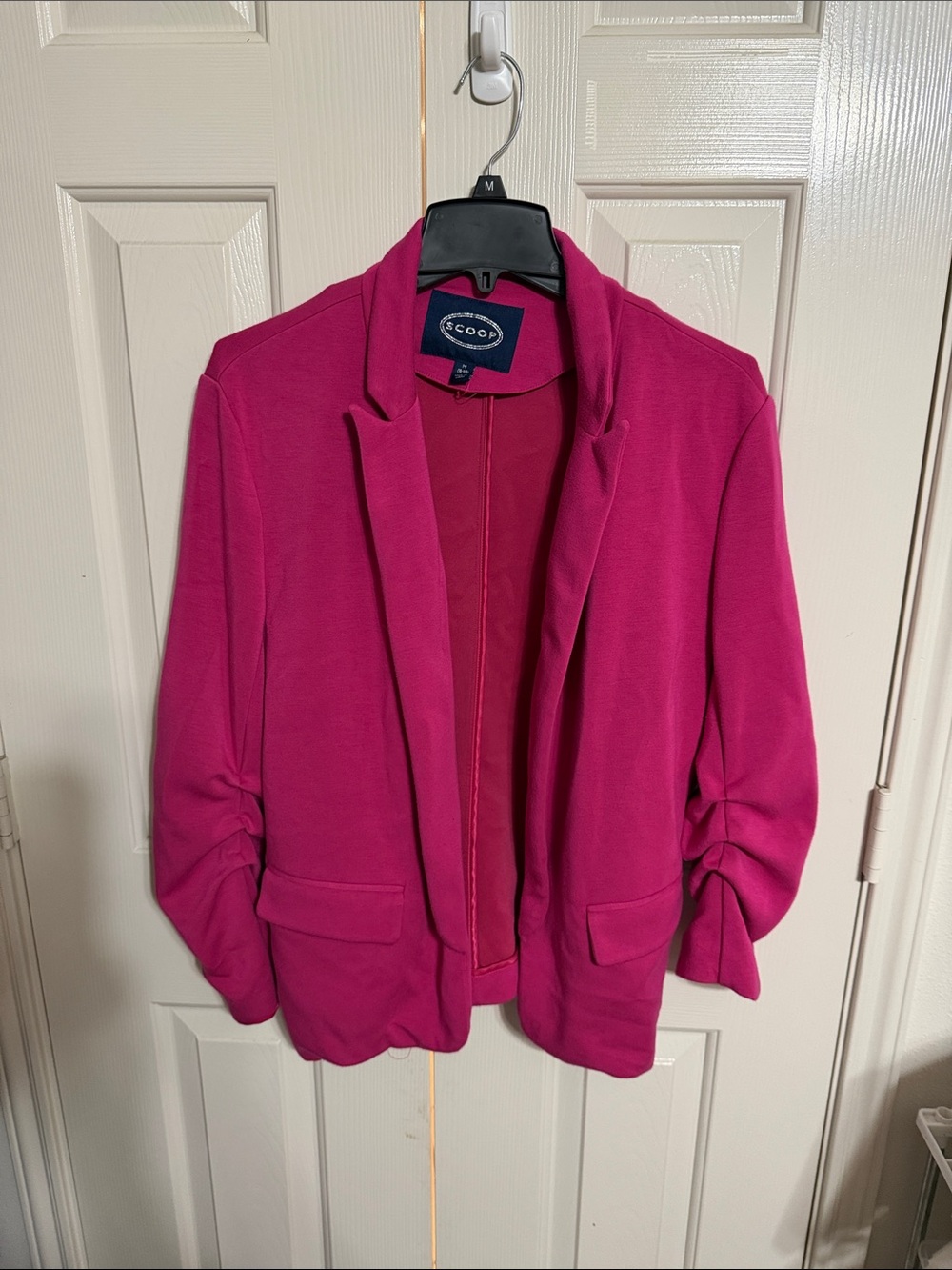 Scoop Women's Fuchsia Open-Front Blazer